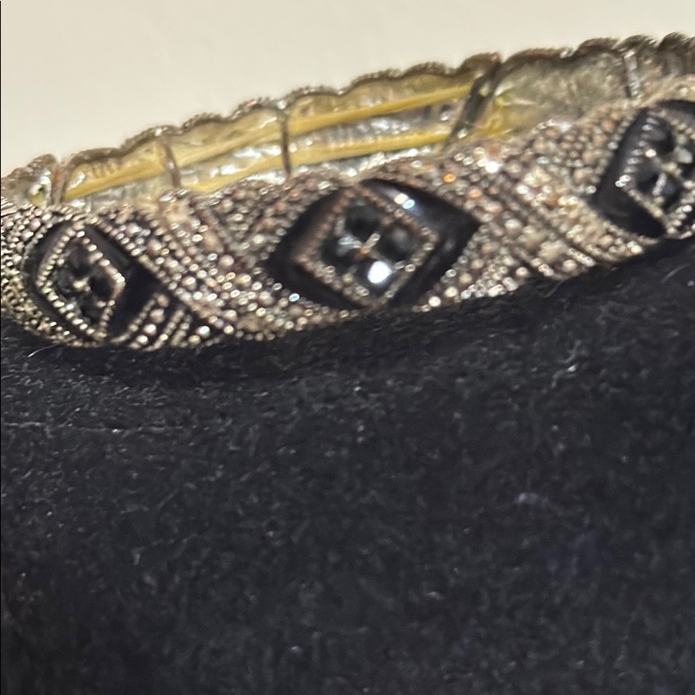 Elegant Black and Silver Bracelet